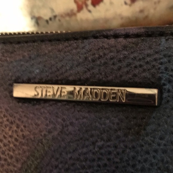 Steve Madden Metallic Rainbow Multi Colored Leather Clutch - Picture 6 of 16